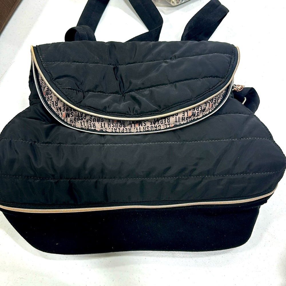Backpack w/ yoga mat straps